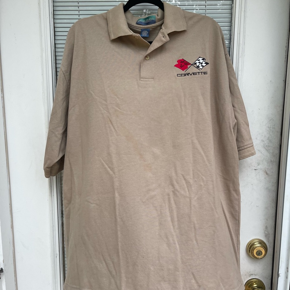 Corvette Embroidered Polo Shirt in Khaki